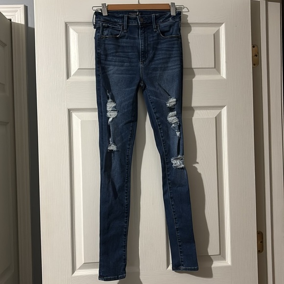 Abercrombie & Fitch jeans women’s size 00 simone ripped Distressed Skinny - Picture 1 of 11